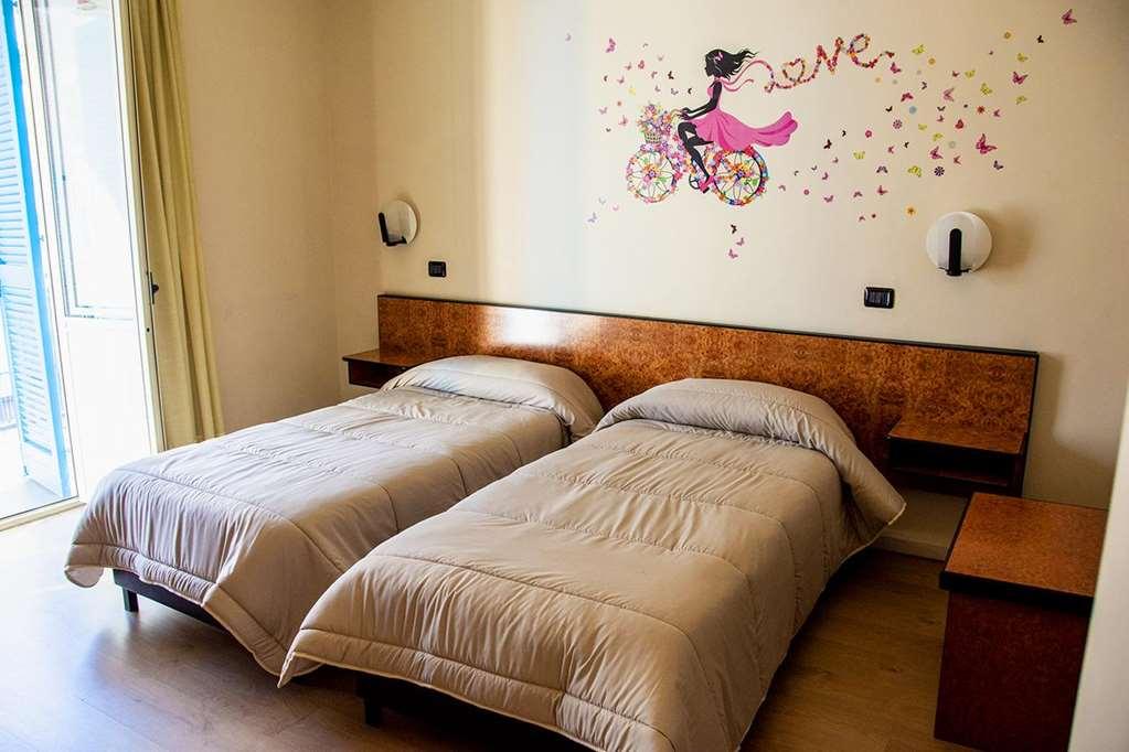 Hotel Scigliano รอสซาโน ห้อง รูปภาพ