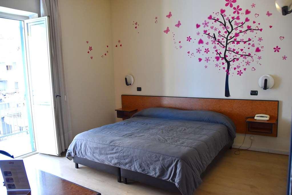 Hotel Scigliano รอสซาโน ห้อง รูปภาพ