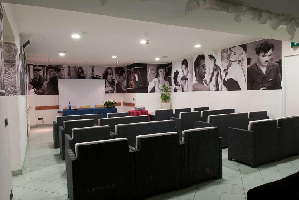 Hotel Scigliano รอสซาโน ห้อง รูปภาพ