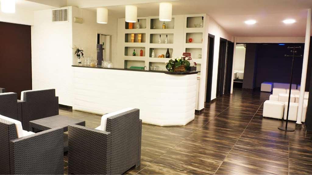 Hotel Scigliano รอสซาโน ร้านอาหาร รูปภาพ