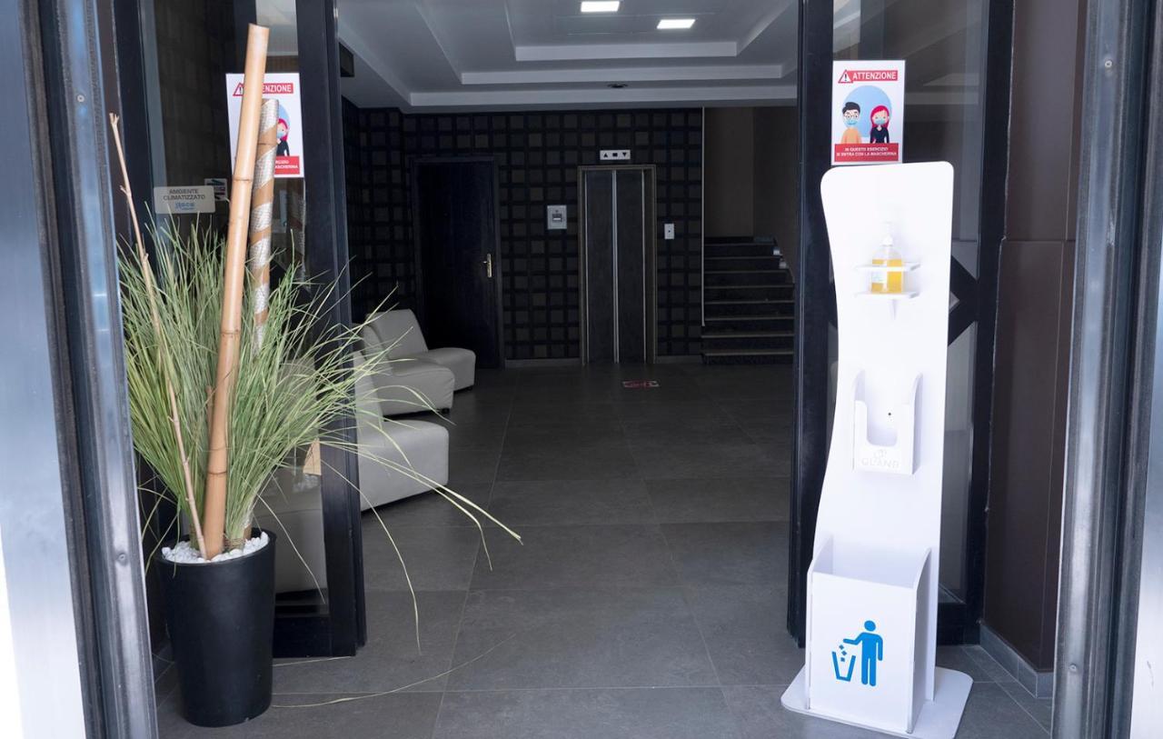 Hotel Scigliano รอสซาโน ภายนอก รูปภาพ